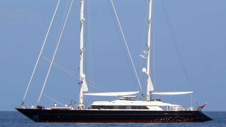 jasali-ii-yacht-exterior