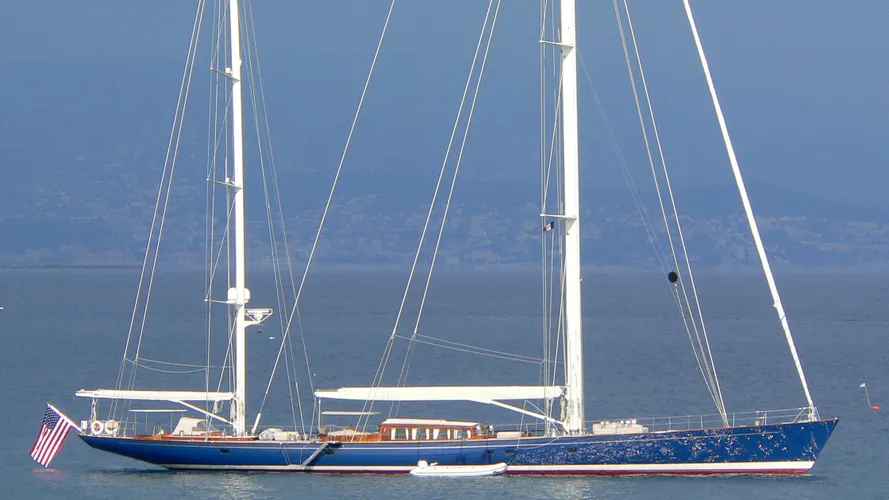 rebecca-yacht-exterior