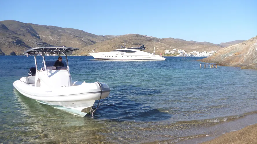 vanquish-yacht-tender