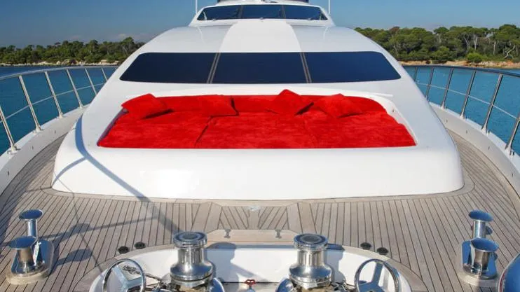 forever-one-yacht-for-sale-deck