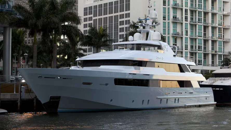 time for us 10 just js motoryacht delta marine 2011 46m half profile