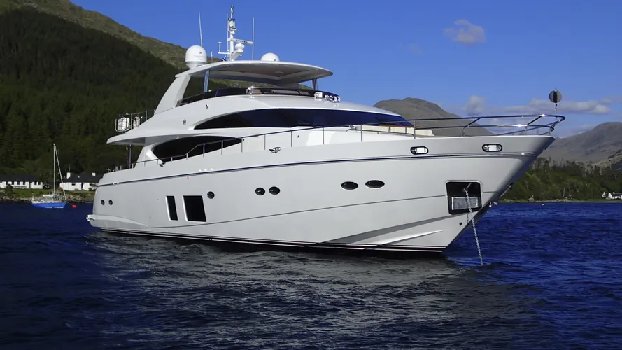 lady cope motoryacht princess yachts 30m 2012 half profile