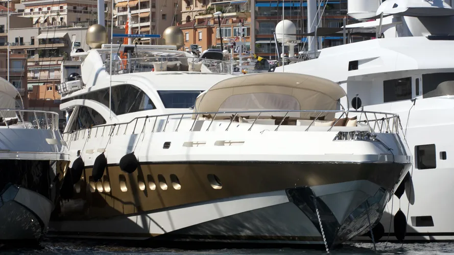 antelope iv motoryacht italyachts leopard 43m 2012 bow