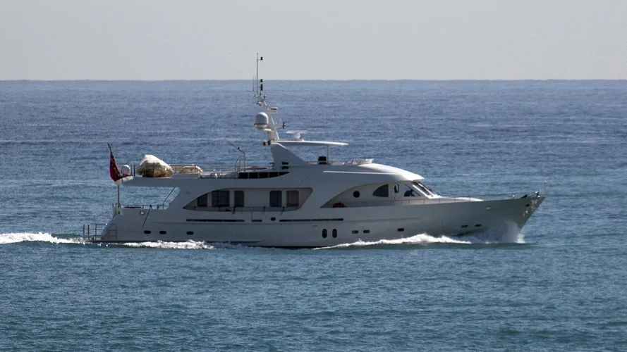 livadia-yacht-exterior