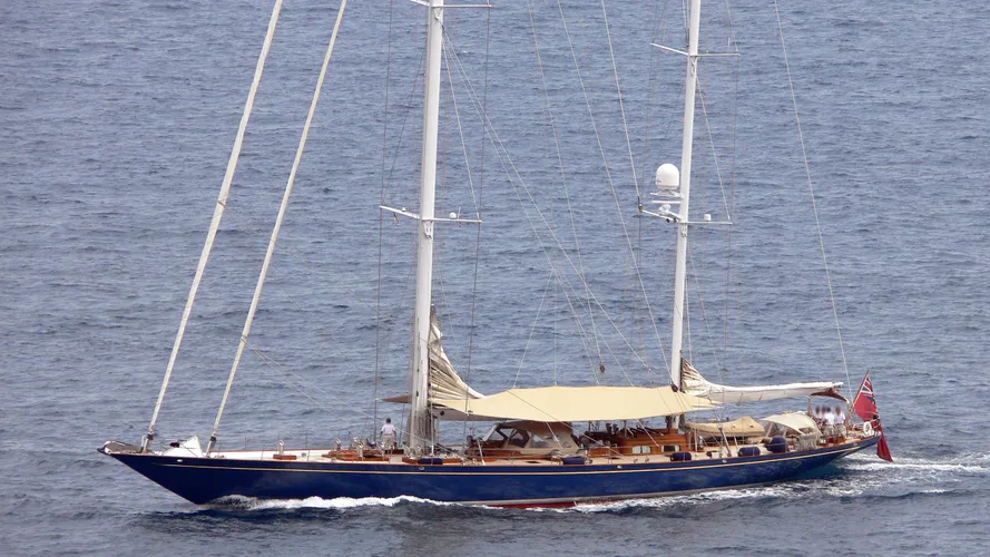 alejandra-yacht-exterior