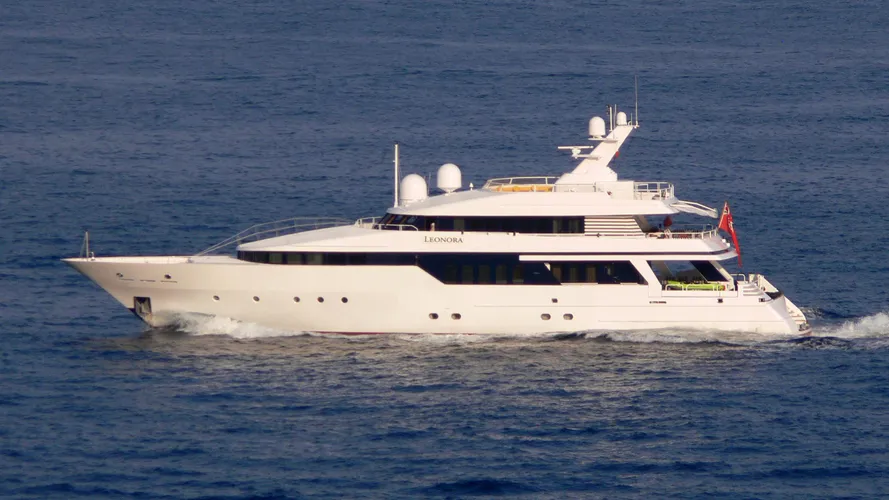 be mine motoryacht lurssen 1991 40m profile before refit