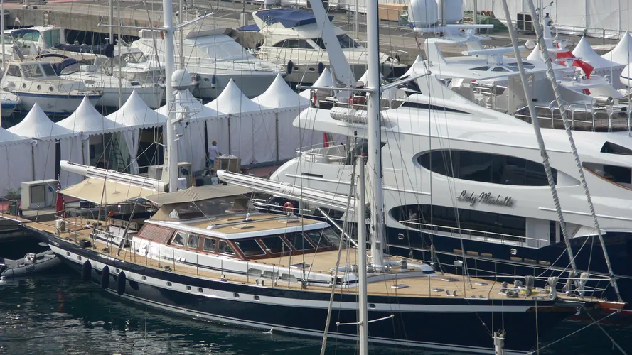 southwind-of-yacht-exterior