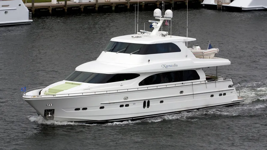 xanadu-yacht-exterior
