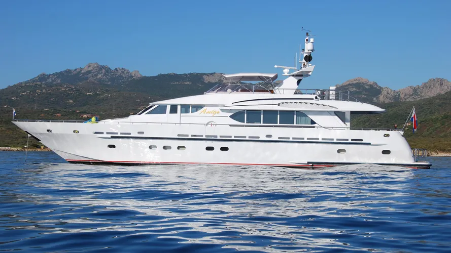 amigo-yacht-for-sale-profile