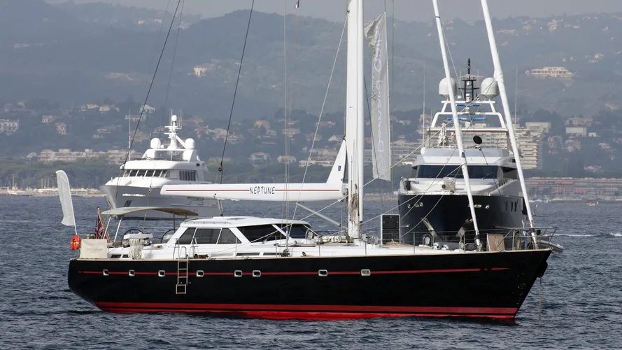 neptune-yacht-exterior