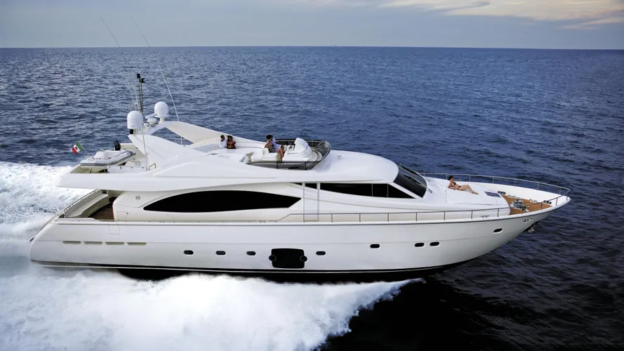 la-scala-yacht-for-sale-profile