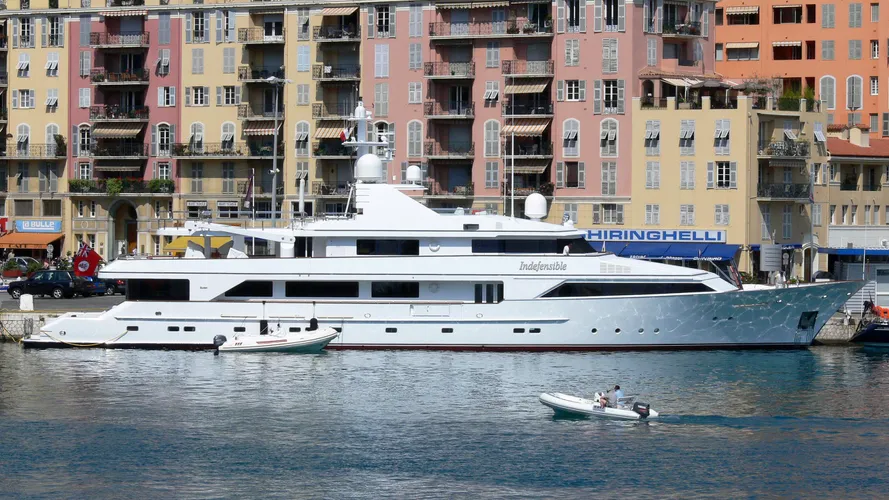 mysorah-yacht-exterior