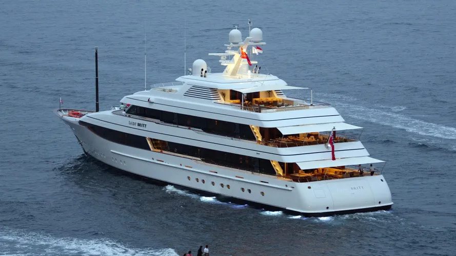 lady-britt-yacht-exterior