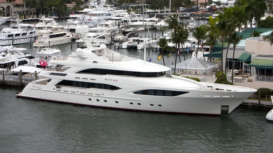 avalon motoryacht delta marine 46m 2009 profile
