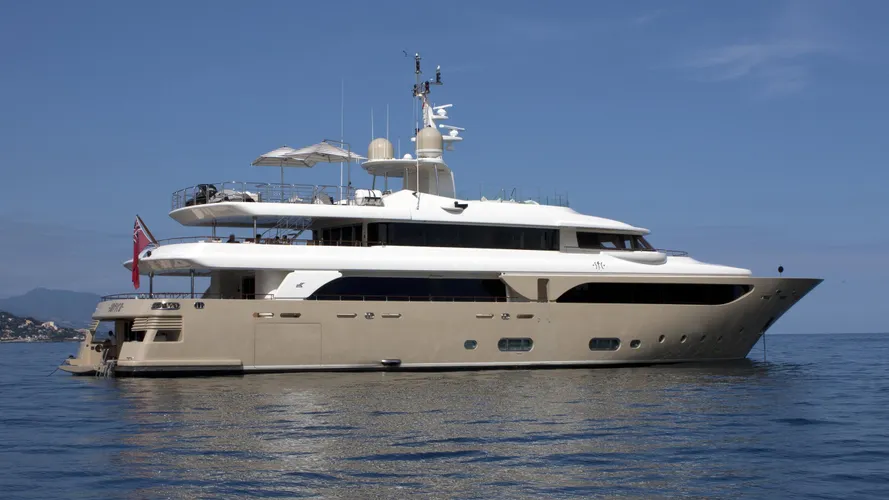 sofico-yacht-exterior