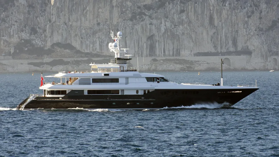 emerald ester ii motoryacht codecasa 51m 2005 profile