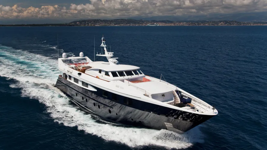 sophie-blue-yacht-for-sale-profile