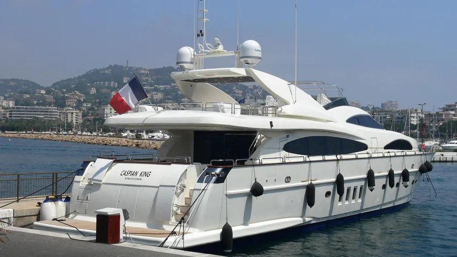 caspian-king-yacht-exterior