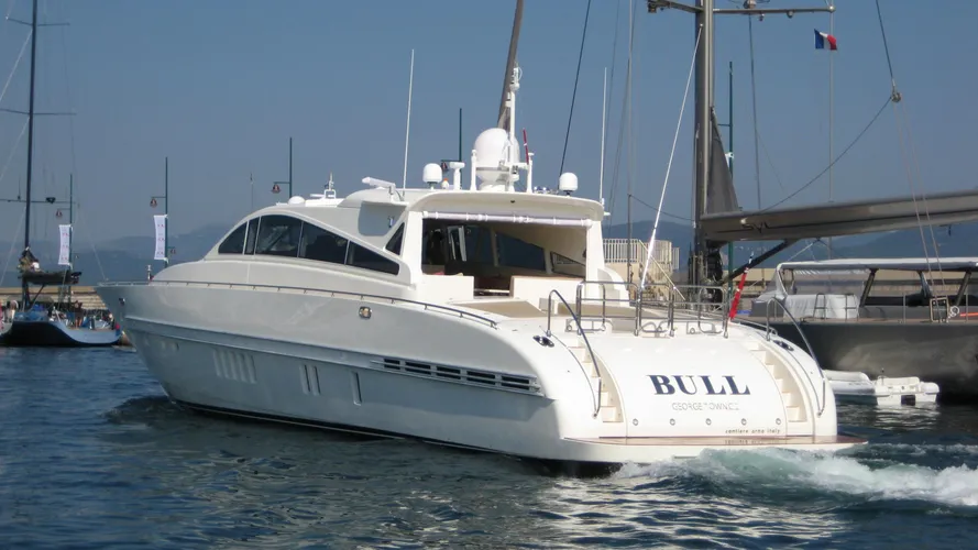 bull-yacht-for-sale-profile