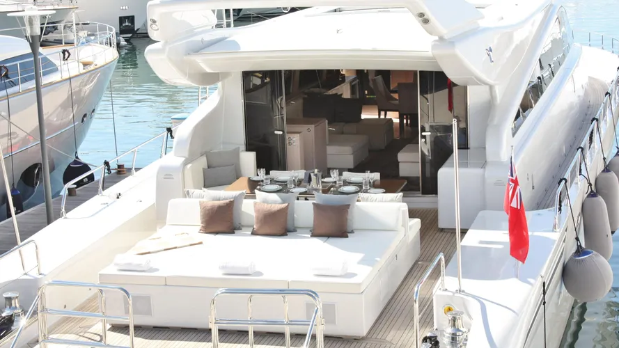 ambassador-yacht-for-sale-sun-lounger