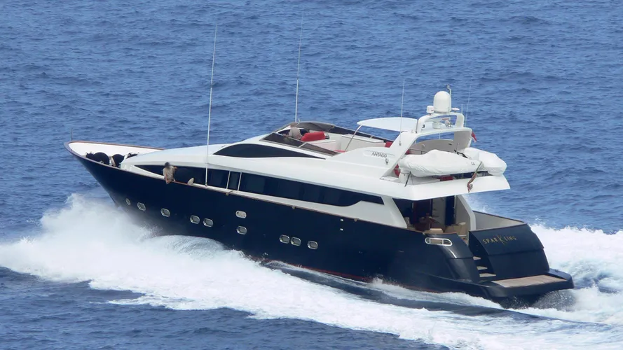 sparkling-yacht-exterior