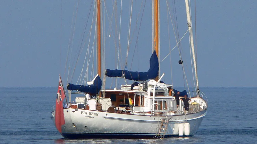 fei-seen-yacht-exterior