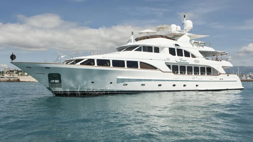 giorgia-yacht-for-charter-profile