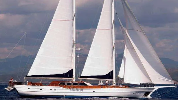 super yacht hic salta side view