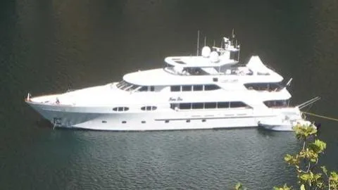 tcb penny mae motoryacht richmond yachts 42m 2004 profile