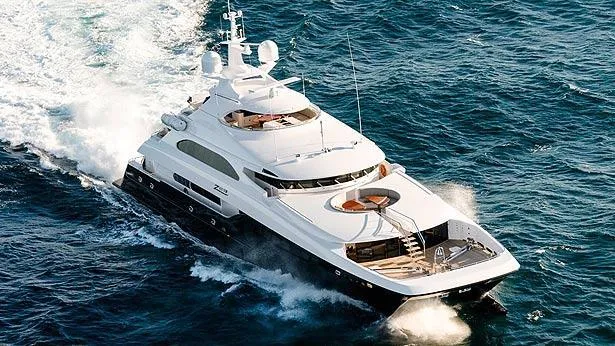 Super Yacht Zenith