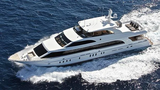 team galati gigi ii motoryacht hargrave 38m 2013 aerial