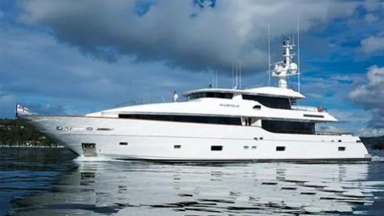 Super Yacht Masteka 2
