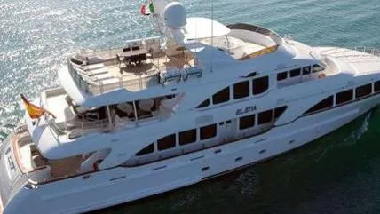 super-yacht-Elena-Nueve