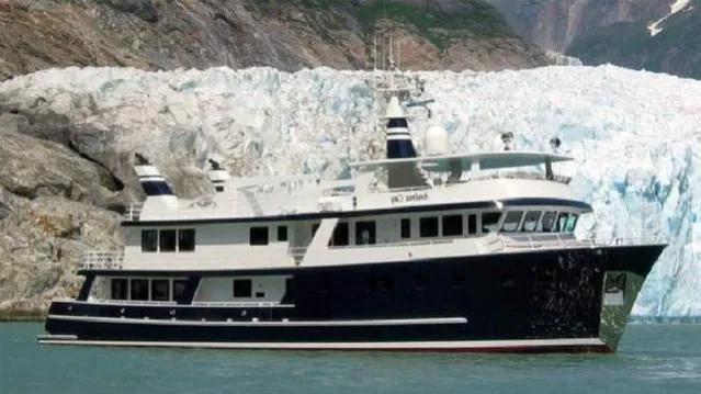 super-yacht-Andrea-Cay