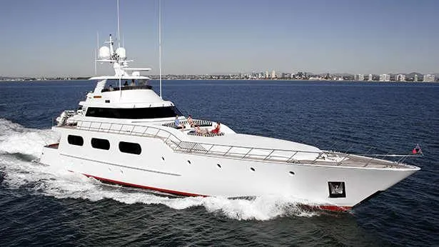 m ozark lady motoryacht feadship half profile