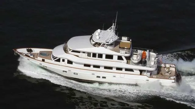super-yacht-crystal-II