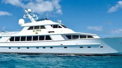 super-yacht-el-jefe