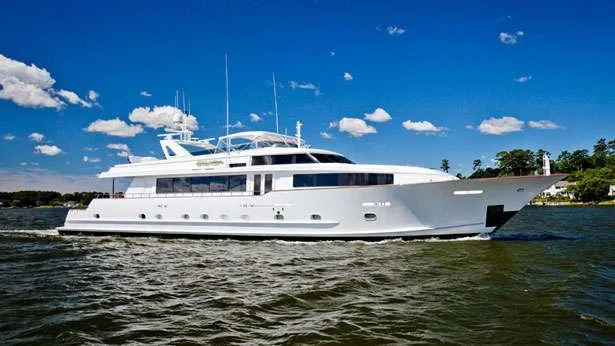 super-yacht-salacia