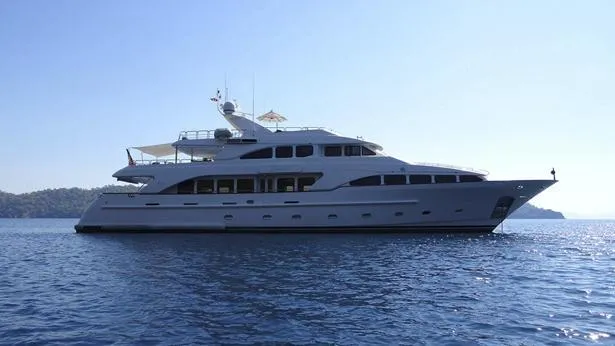 super-yacht-domani