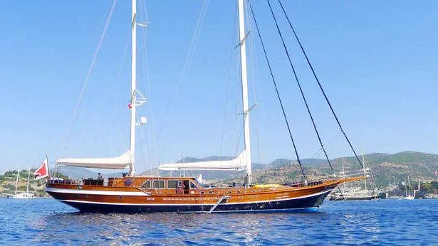 super-yacht-queen-of-datca