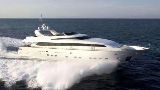 super-yacht-mikymar
