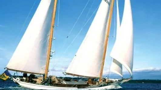 super-yacht-whitehawk