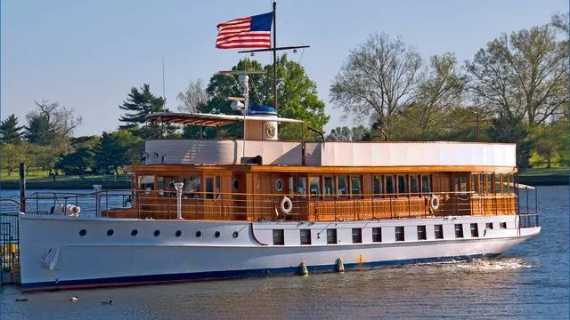 super-yacht-sequoia