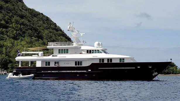 super-yacht-indigo