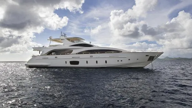 superyacht antonia II with white hull