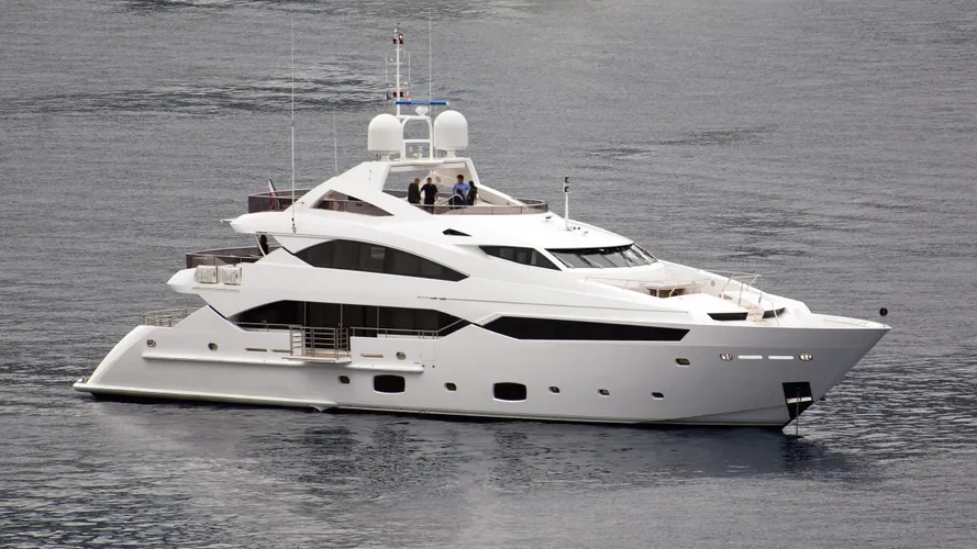 thumper-motor-yacht-sunseeker-40M-2014-40m-profile