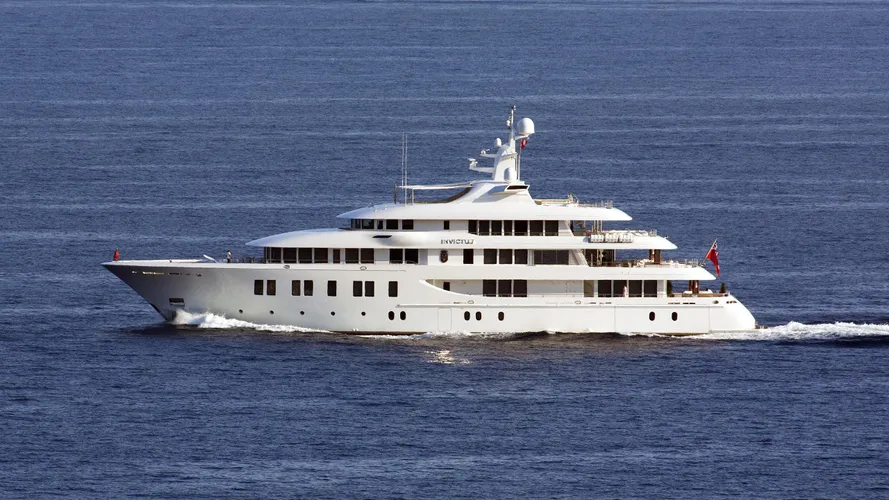 invictus-motor-yacht-delta-marine-2013-66m-cruising