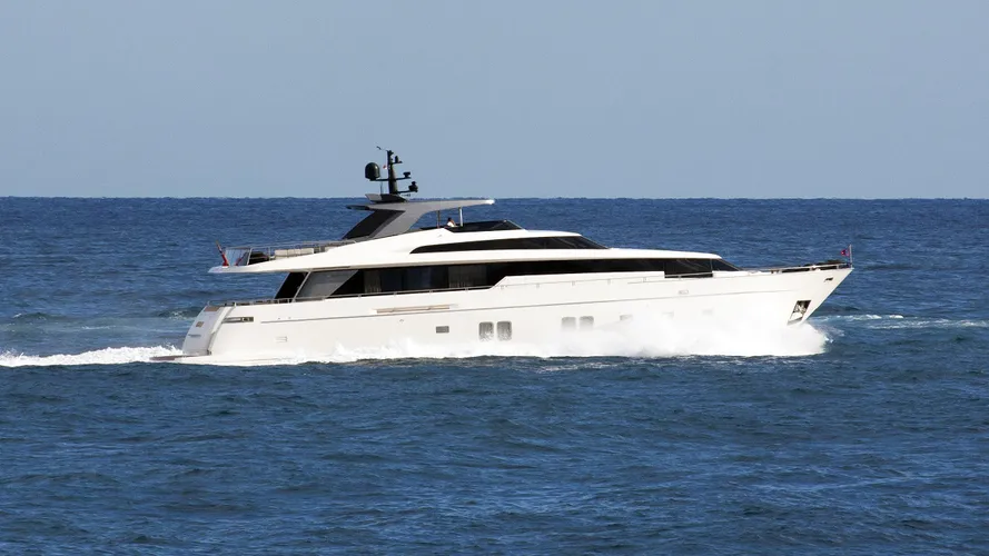 mamay-motor-yacht-sanlorenzo-sl-104-2012-32m-half-profile