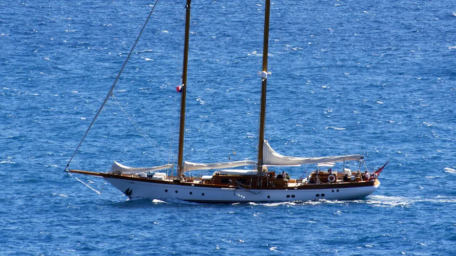 seljm-sailing-yacht-sangermani-1980-34m-aerial