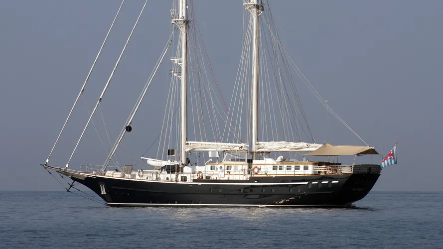 mephisto-sailing-yacht-vace-2002-43m-profile